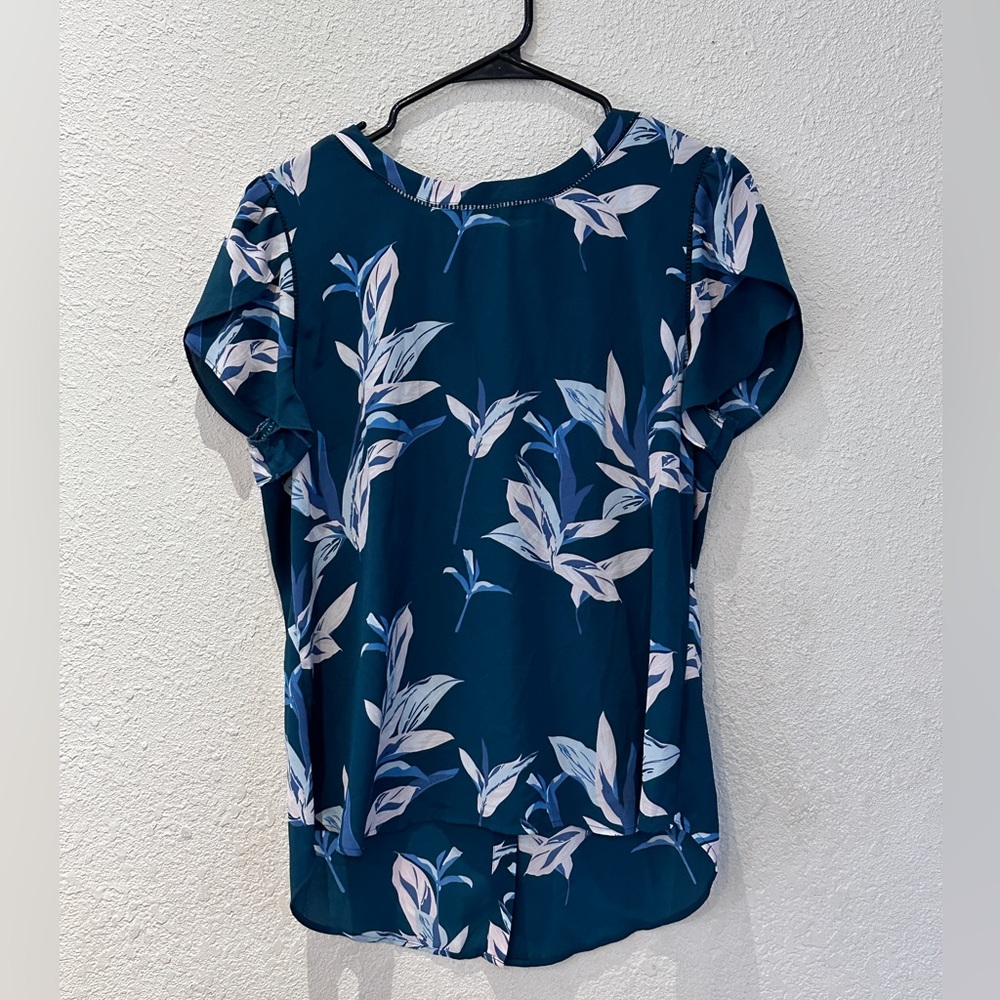 BNWT 41Hawthorn, size M, women’s top.